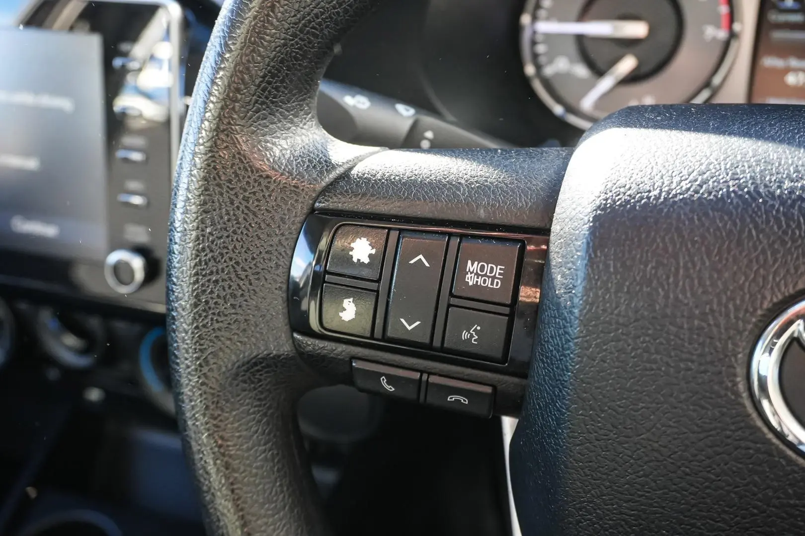 2021 Toyota Hilux Gallery Image 15
