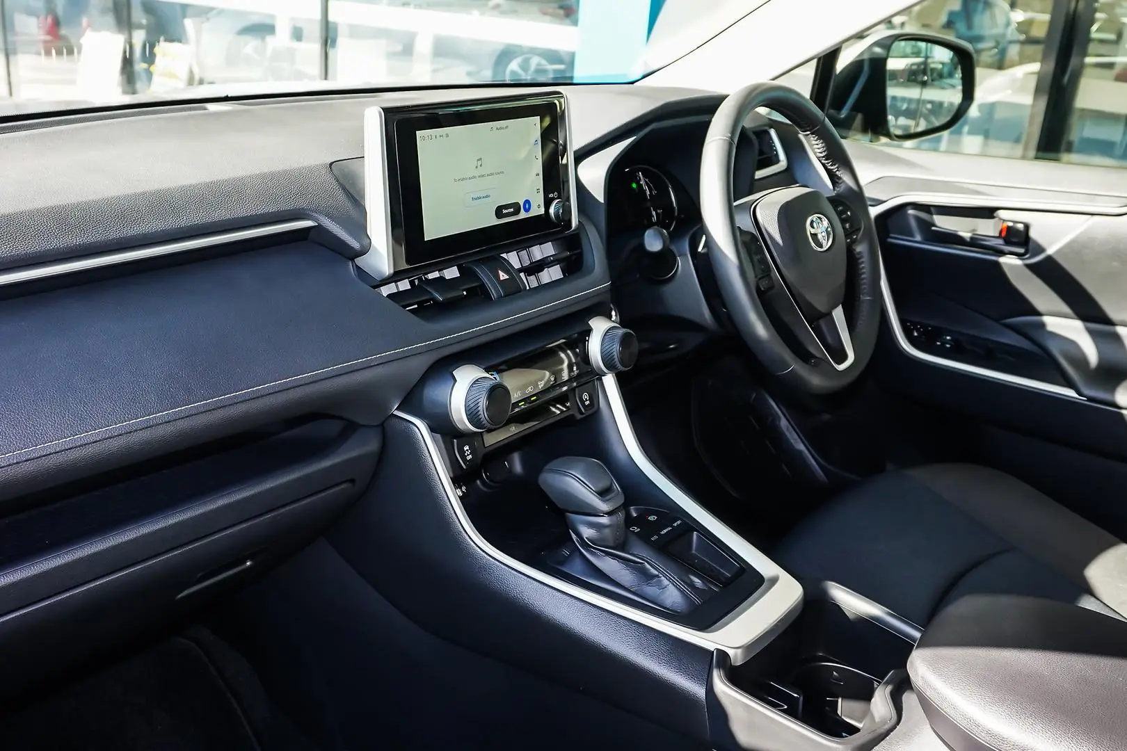 2024 Toyota RAV4 Gallery Image 10