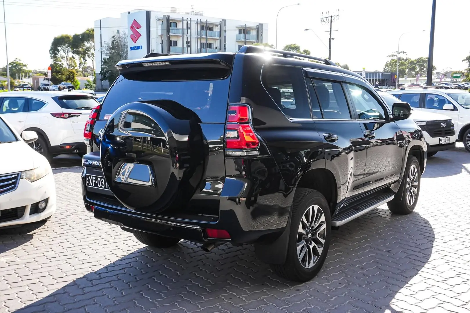 2023 Toyota Landcruiser Prado Gallery Image 3