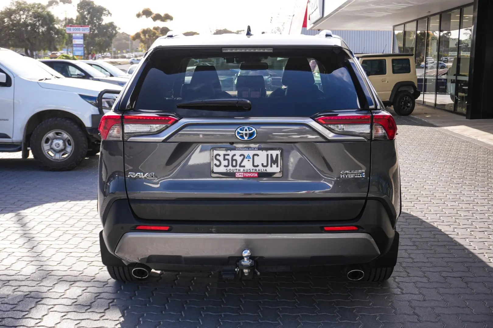 2021 Toyota RAV4 Gallery Image 6