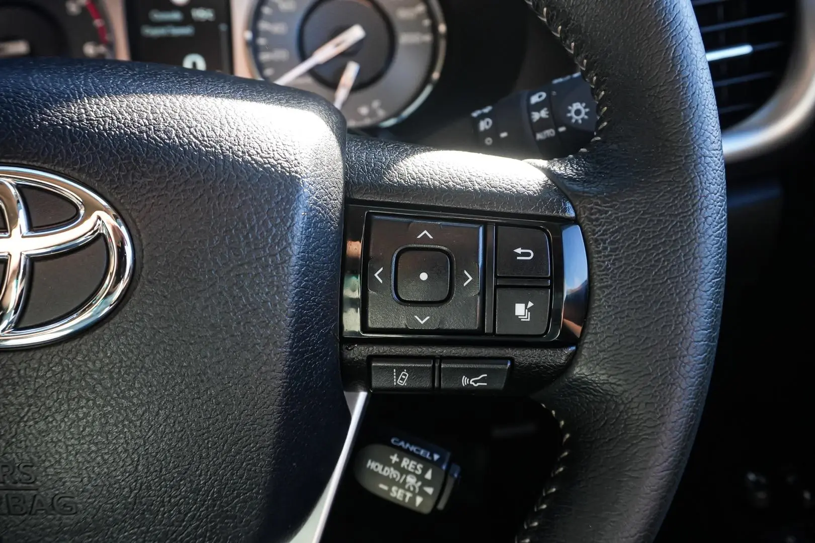2024 Toyota Hilux Gallery Image 21