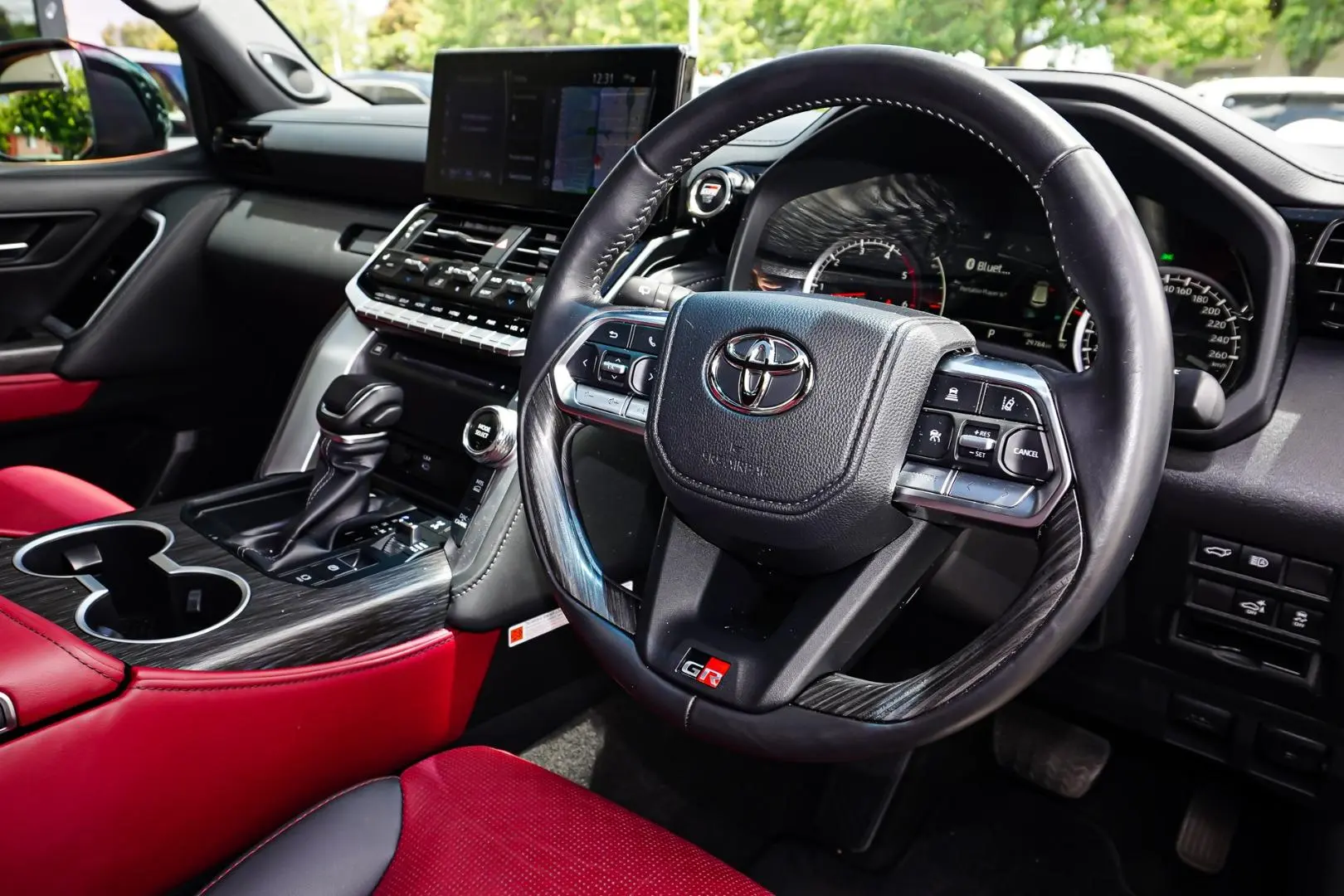 2024 Toyota Landcruiser Gallery Image 7