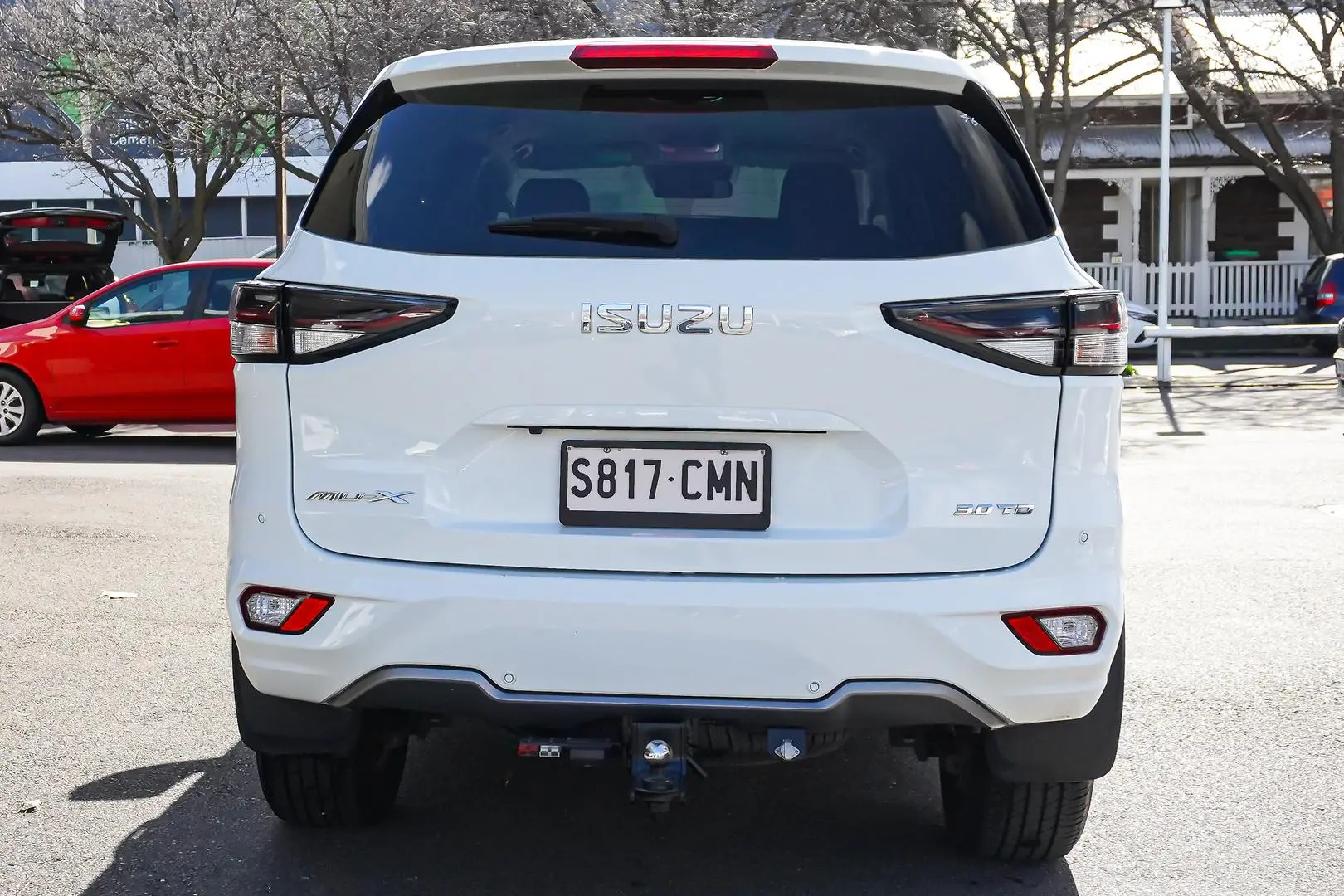 2021 Isuzu MU-X Gallery Image 5