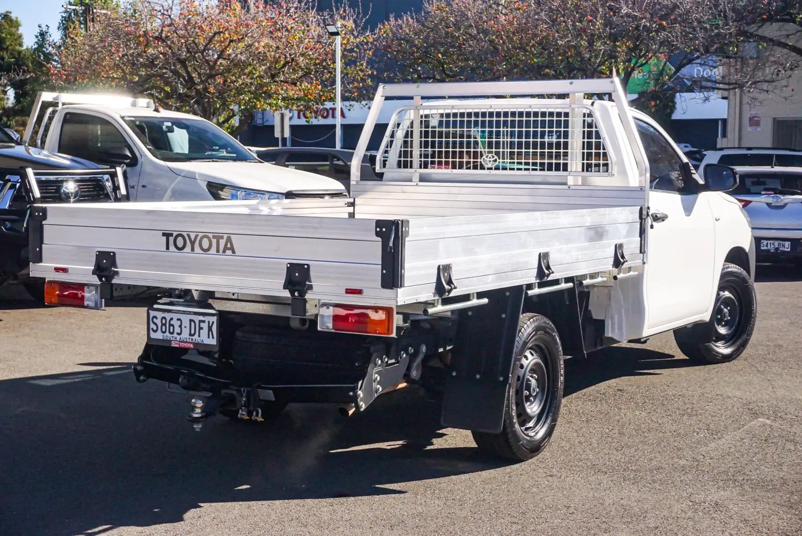 2021 Toyota Hilux Gallery Image 3
