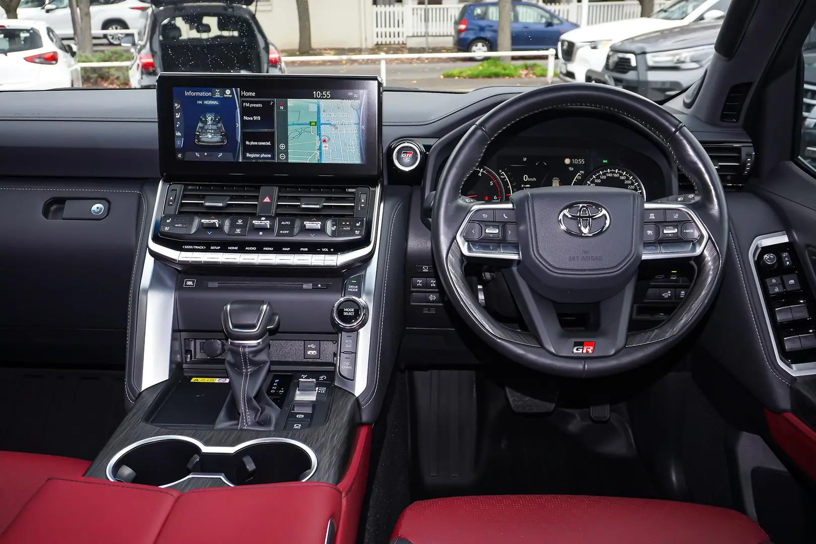 2024 Toyota Landcruiser Gallery Image 8