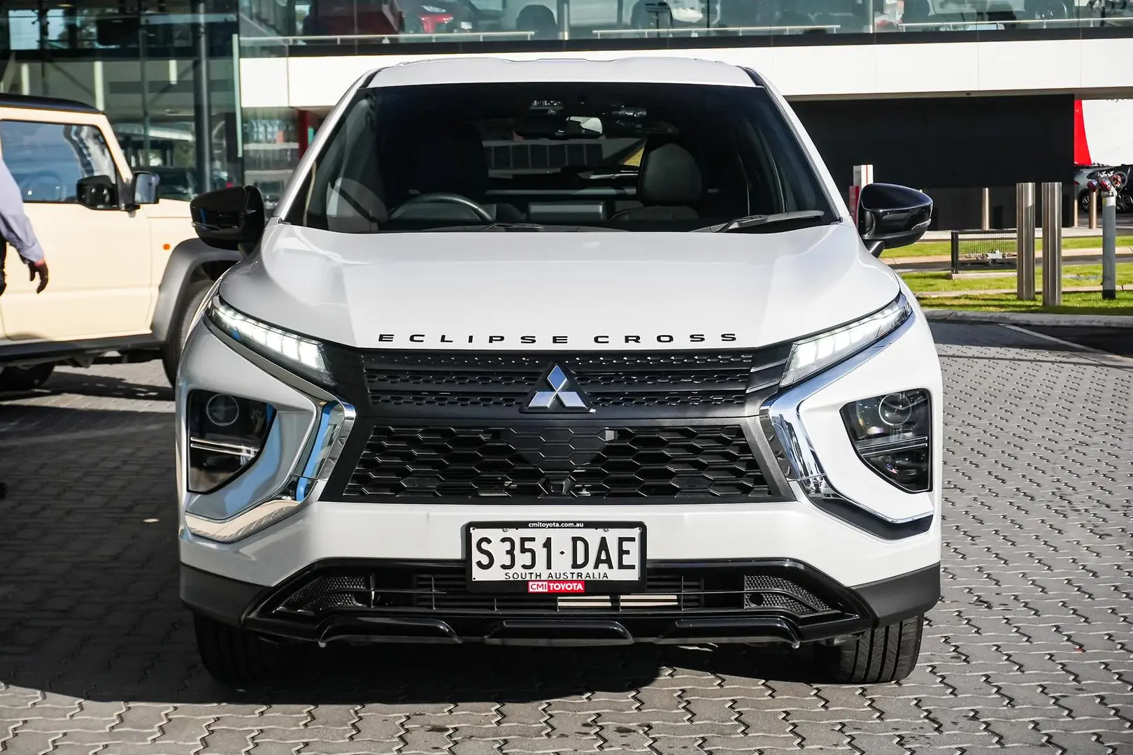2023 Mitsubishi Eclipse Cross Gallery Image 5