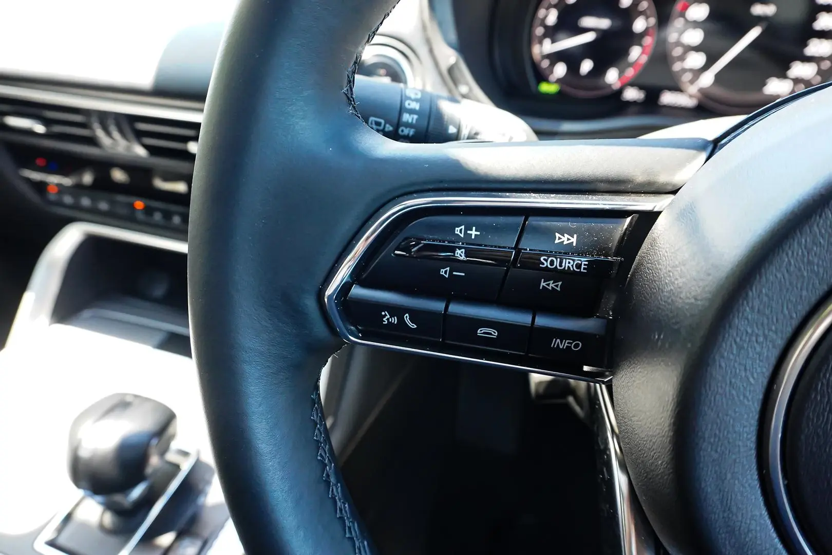 2023 Mazda CX-60 Gallery Image 25