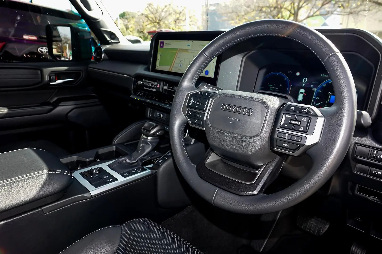 2024 Toyota Landcruiser Prado Gallery Image 6