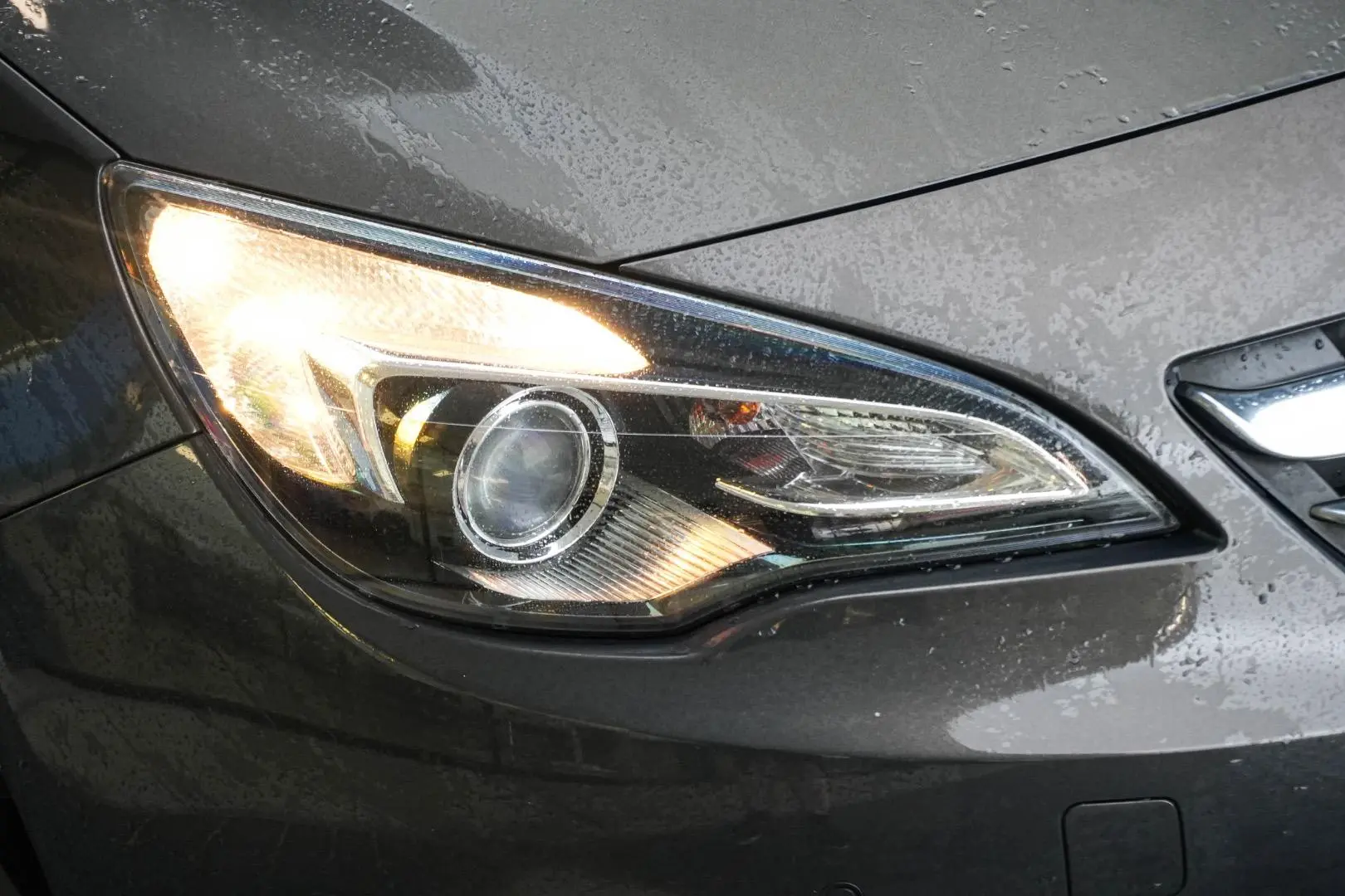 2015 Holden Cascada Gallery Image 12