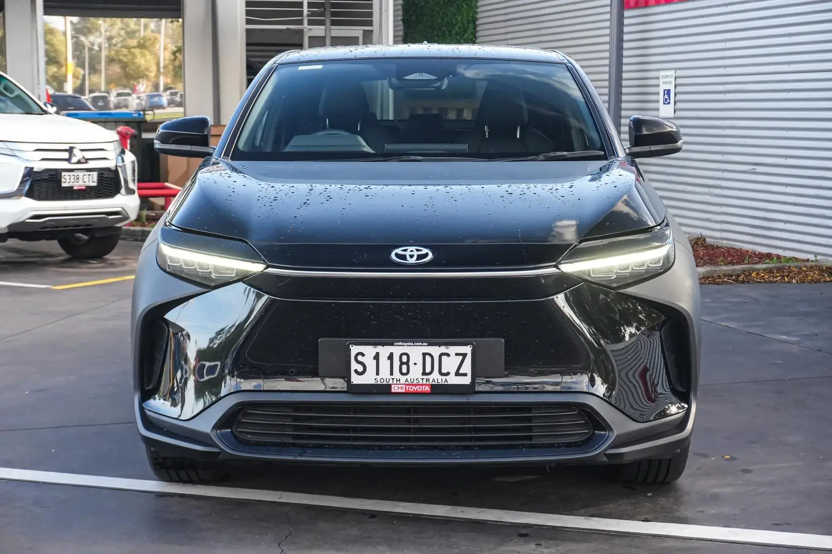 2024 Toyota bZ4X Gallery Image 5