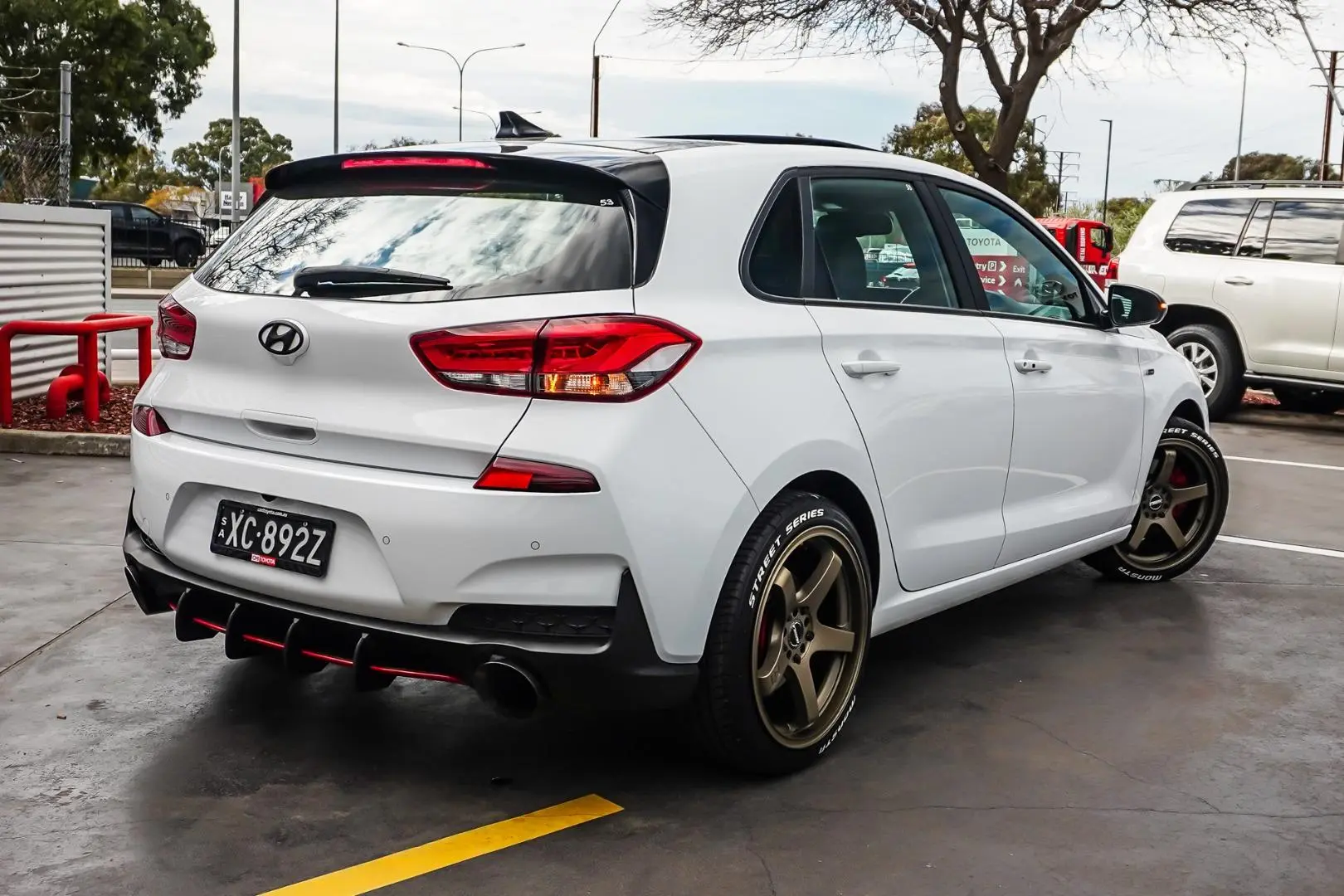 2022 Hyundai i30 Gallery Image 3