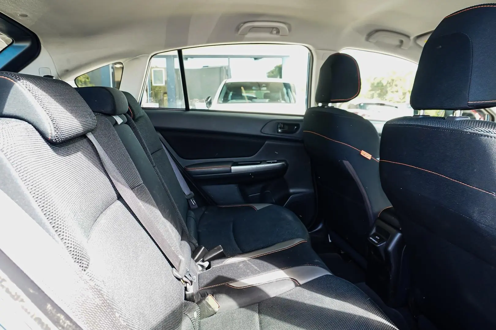 2017 Subaru XV Gallery Image 8