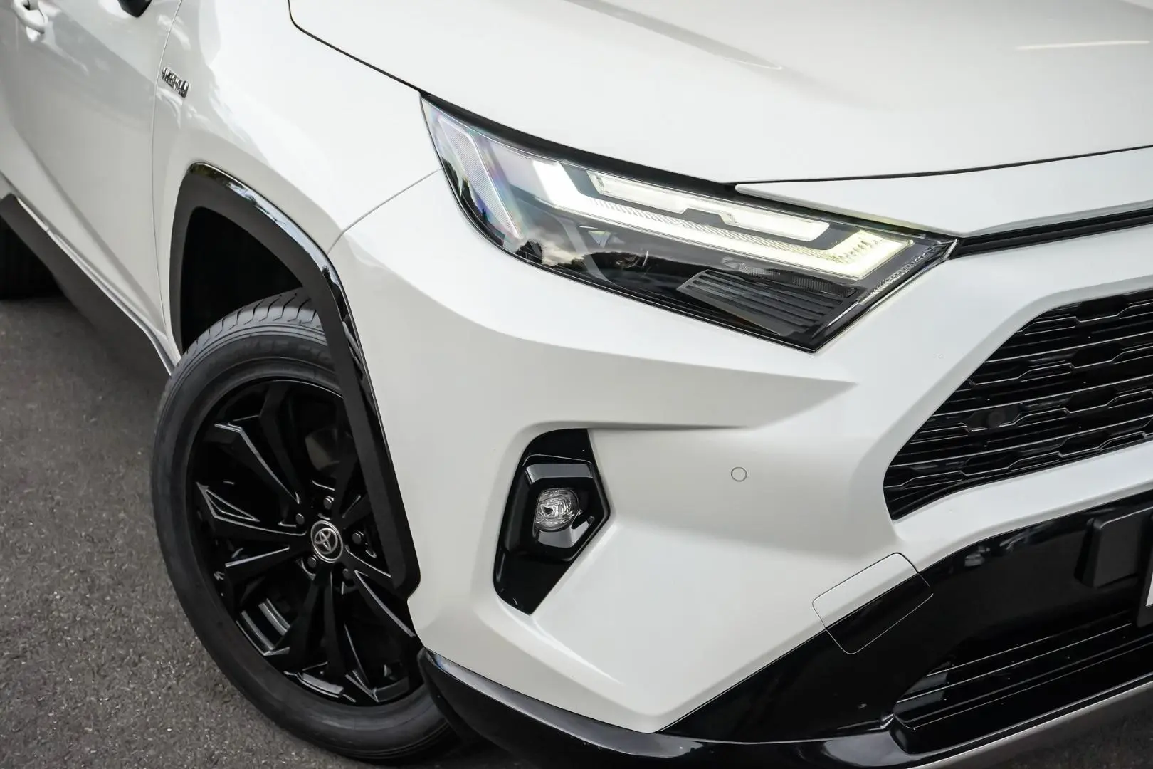 2022 Toyota RAV4 Gallery Image 12