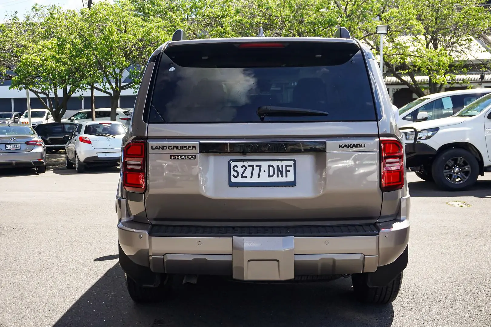 2026 Toyota Landcruiser Prado Gallery Image 6