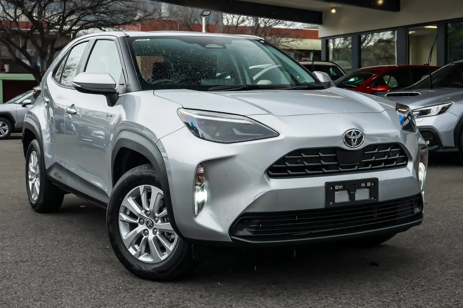 2025 Toyota Yaris Cross Gallery Image 2