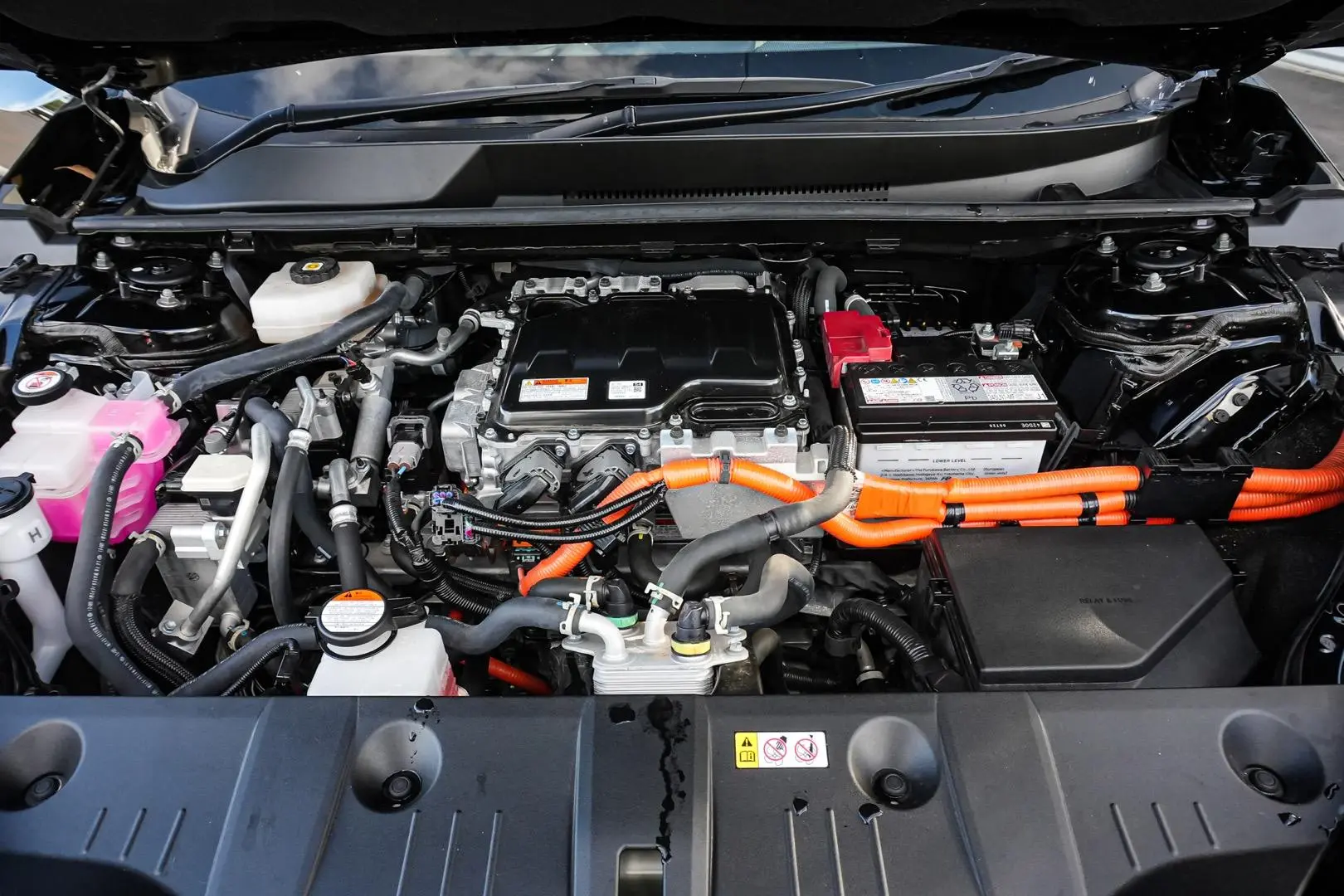 2024 Toyota bZ4X Gallery Image 23