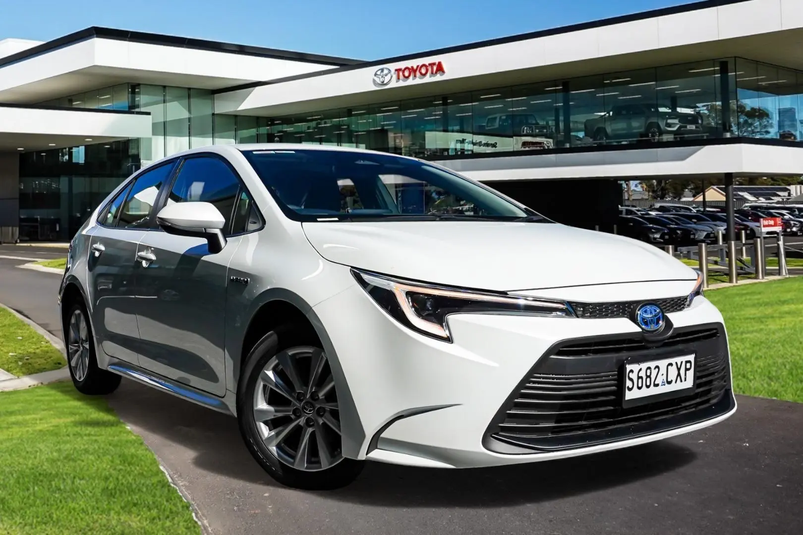 2023 Toyota Corolla Gallery Image 1