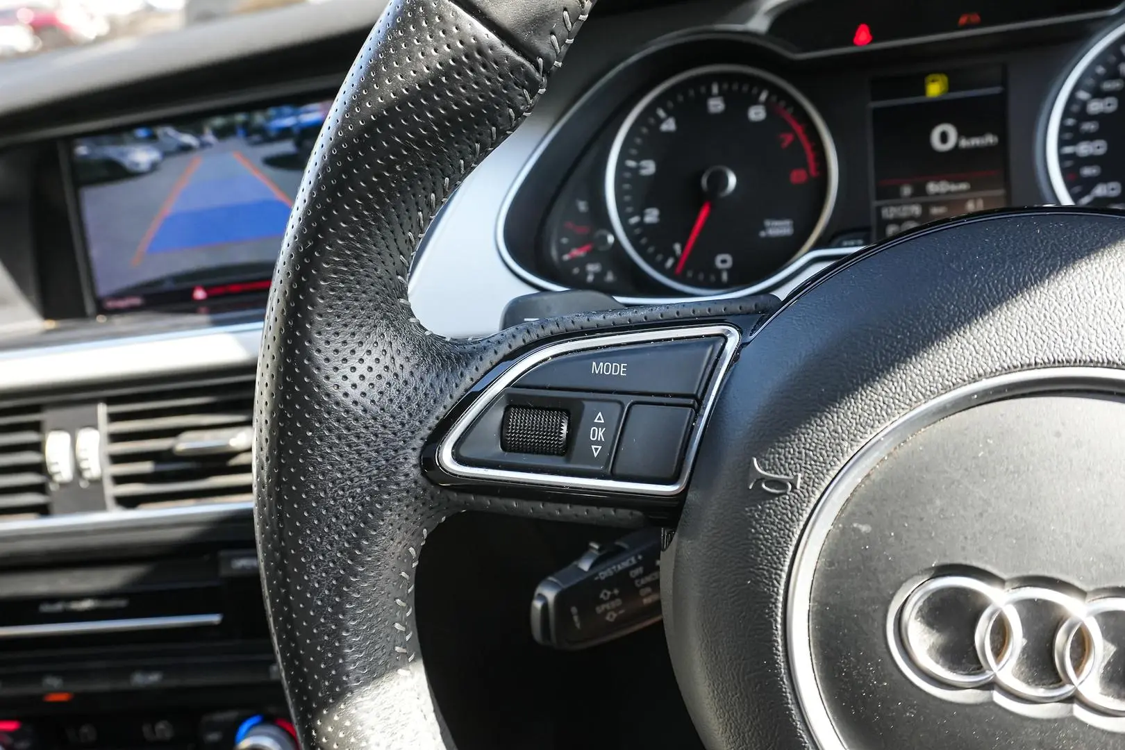 2015 Audi A4 Gallery Image 21