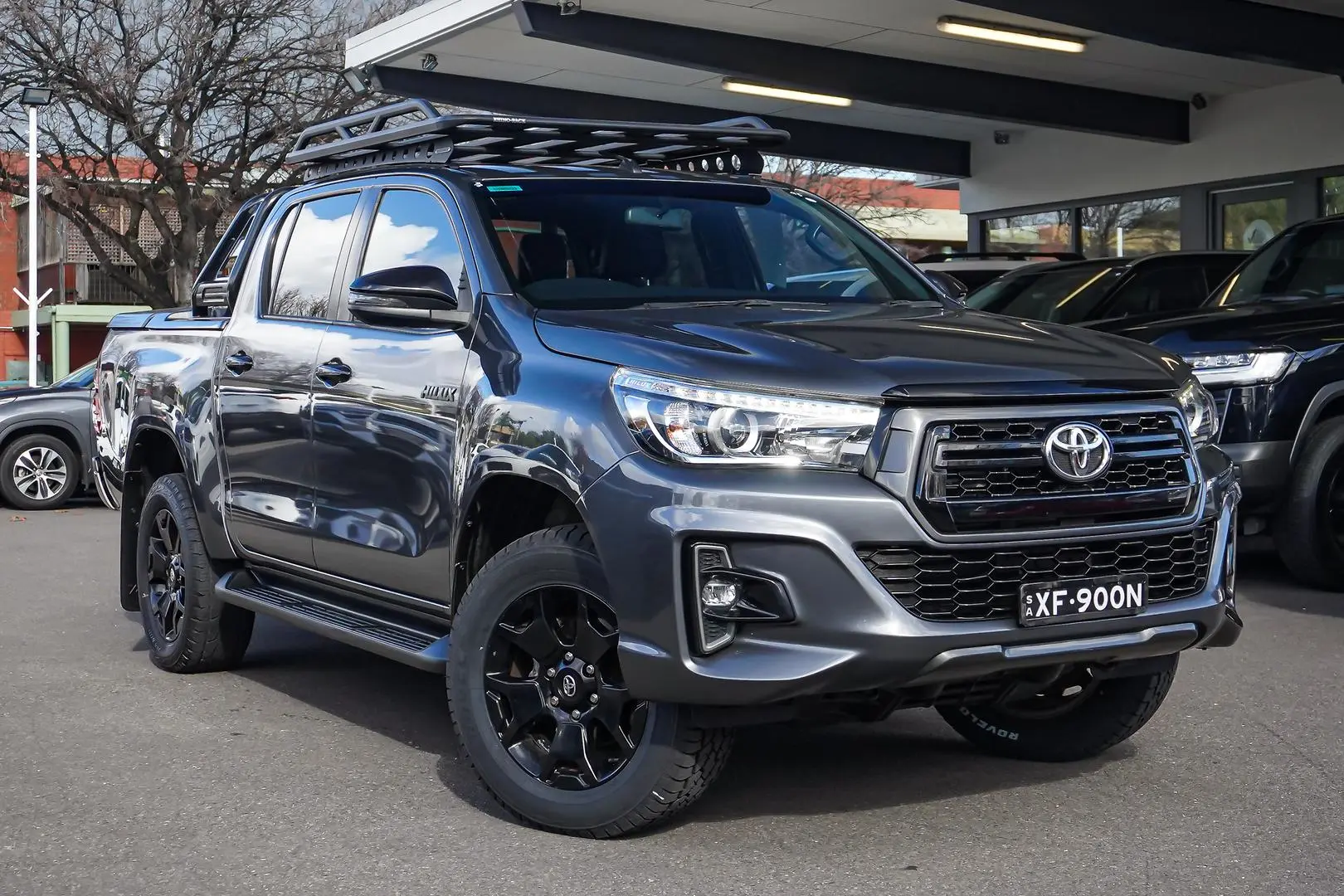 2018 Toyota Hilux Gallery Image 2
