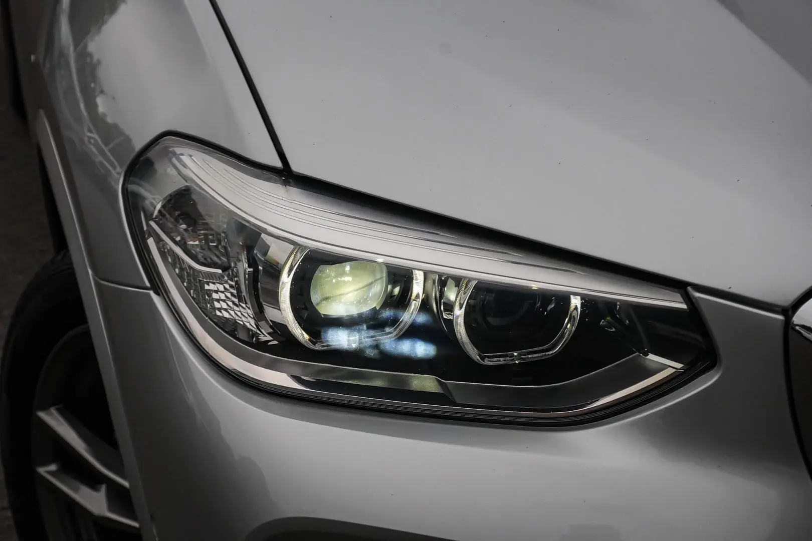 2019 BMW X4 Gallery Image 12