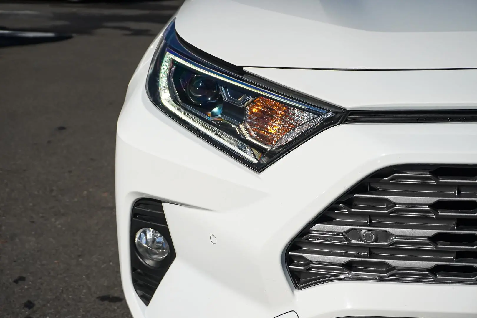 2021 Toyota RAV4 Gallery Image 13