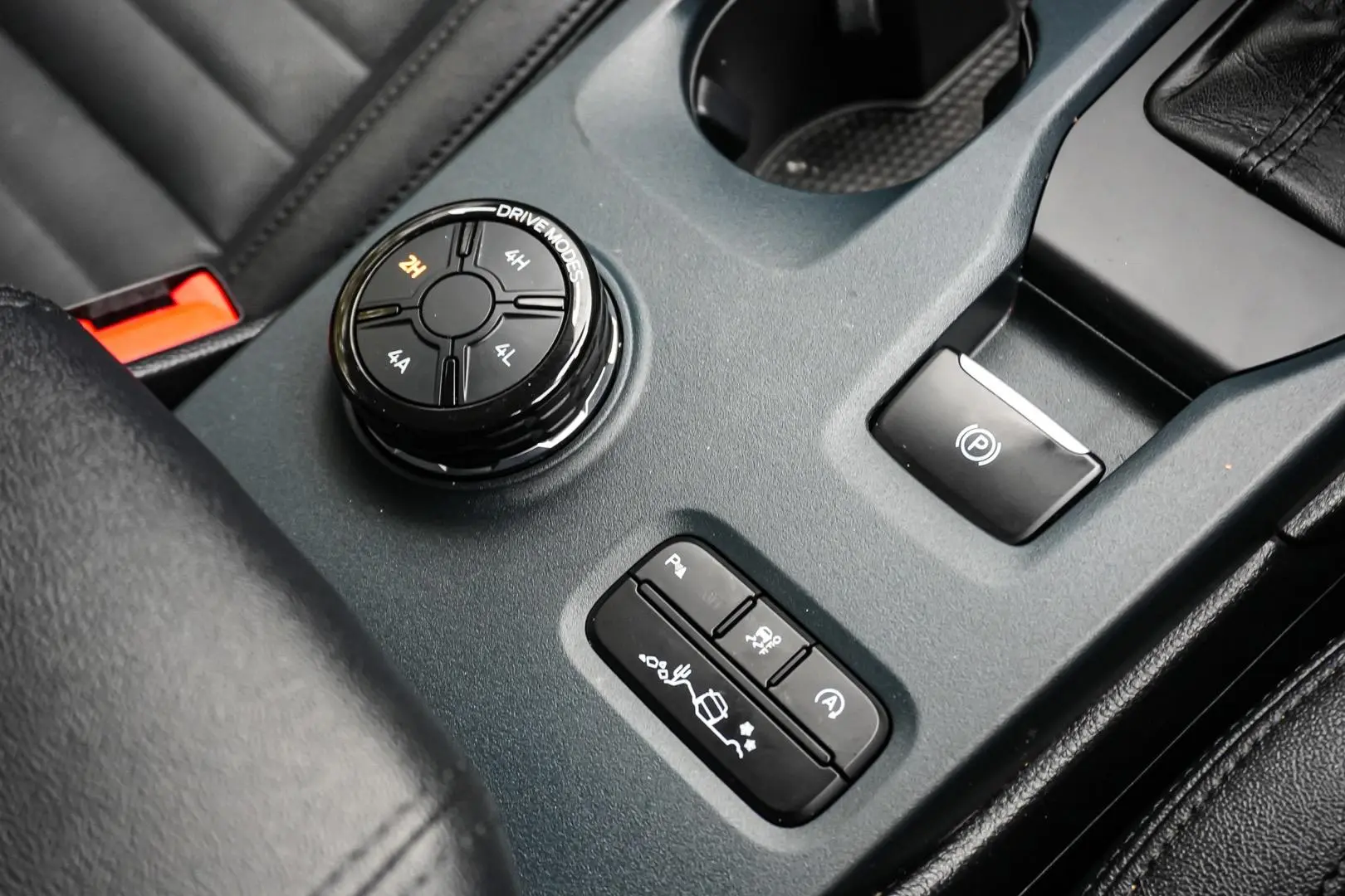 2023 Ford Everest Gallery Image 19