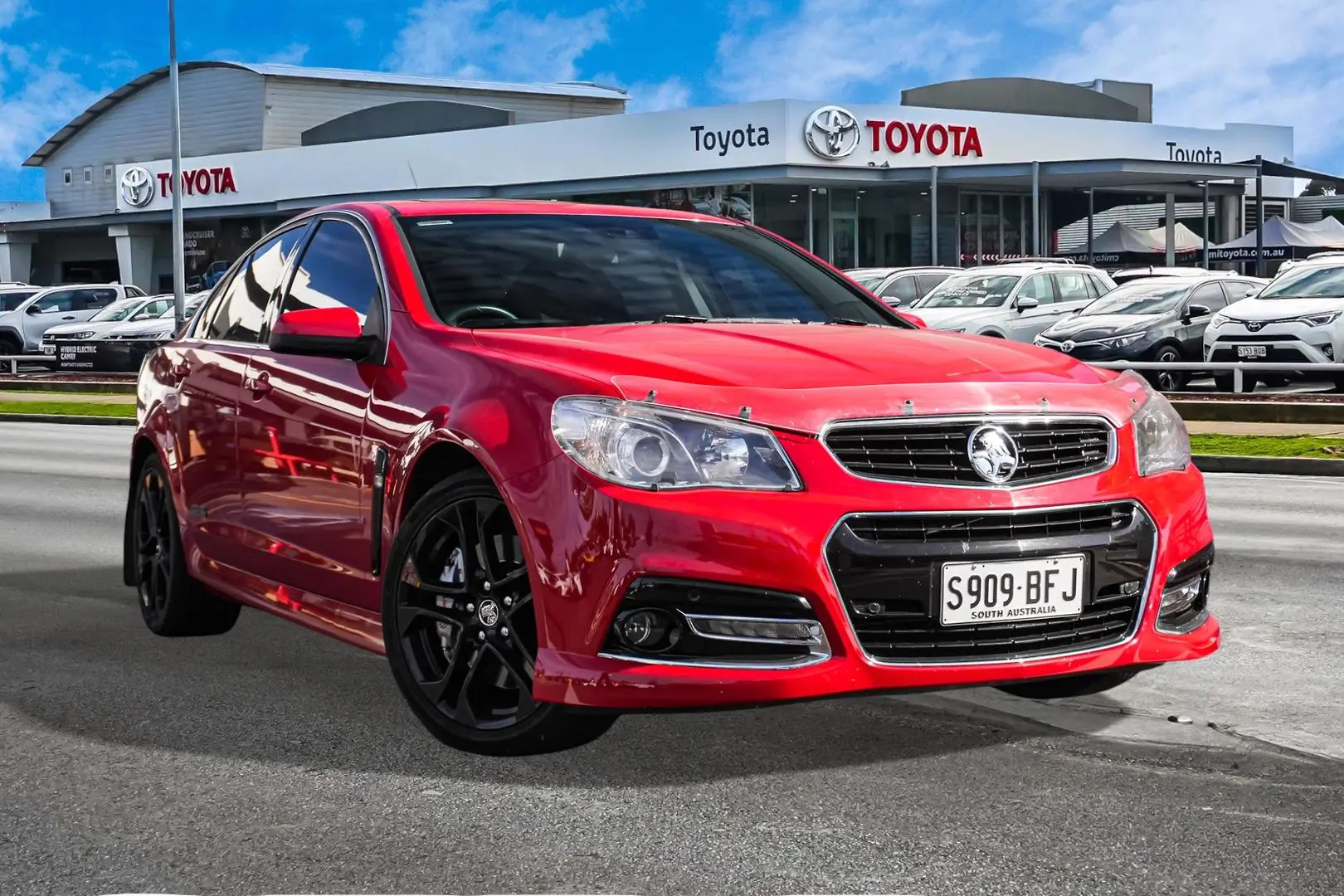 2015 Holden Commodore Gallery Image 1