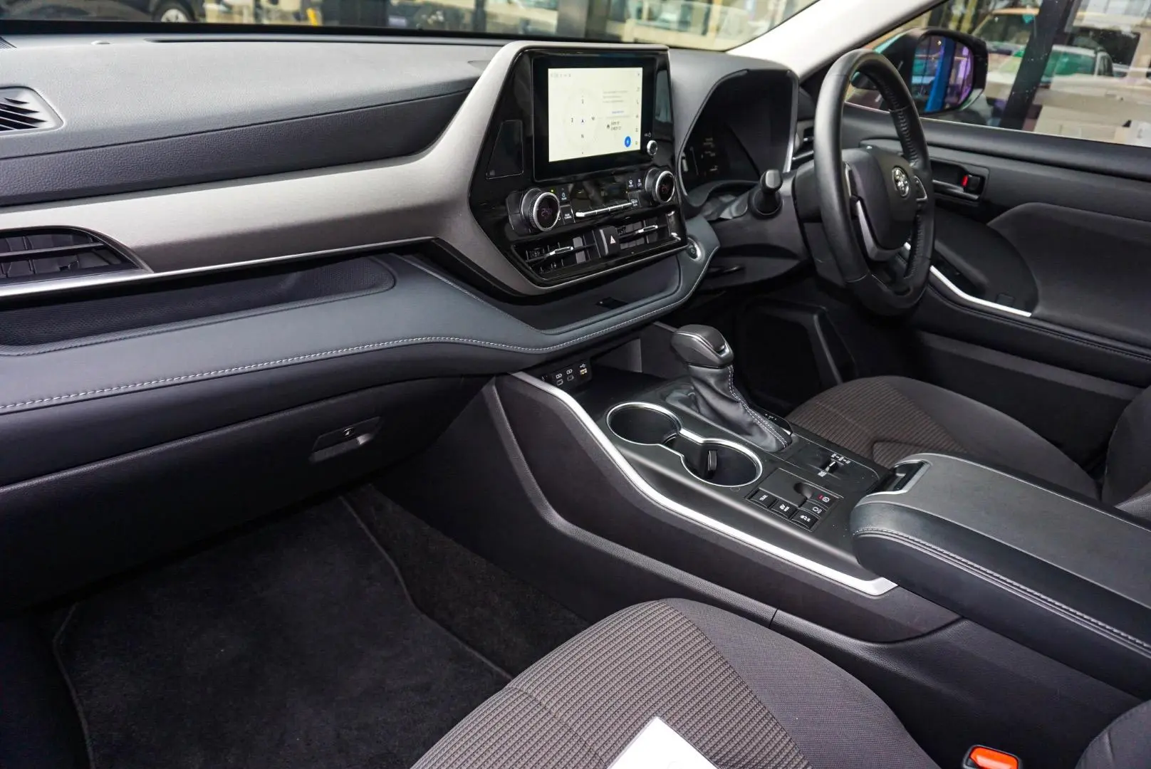 2025 Toyota Kluger Gallery Image 10