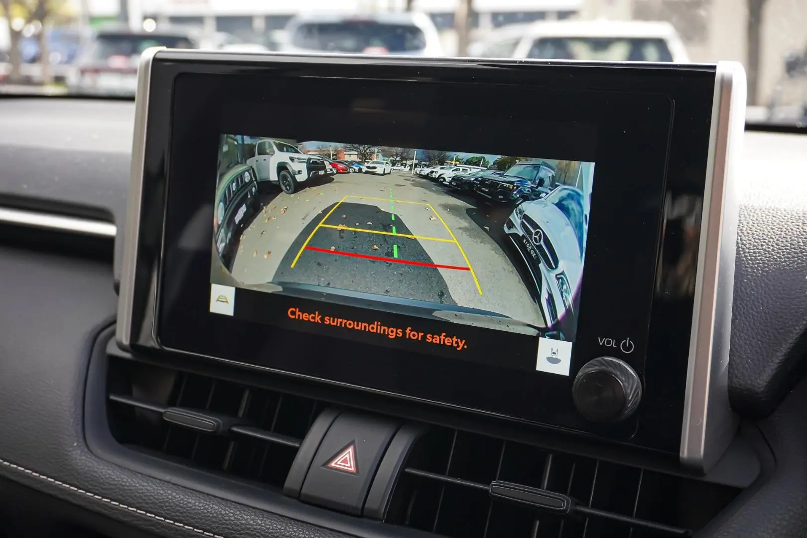2025 Toyota RAV4 Gallery Image 23