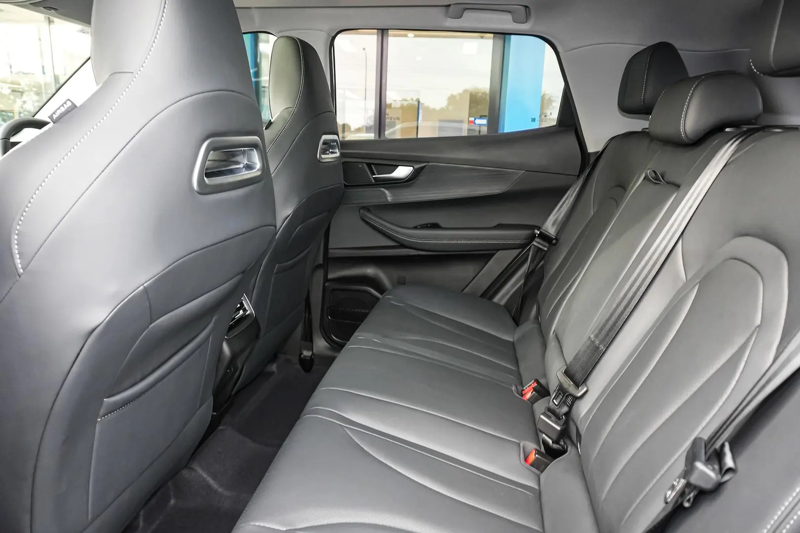 2025 Chery Tiggo 4 Gallery Image 12