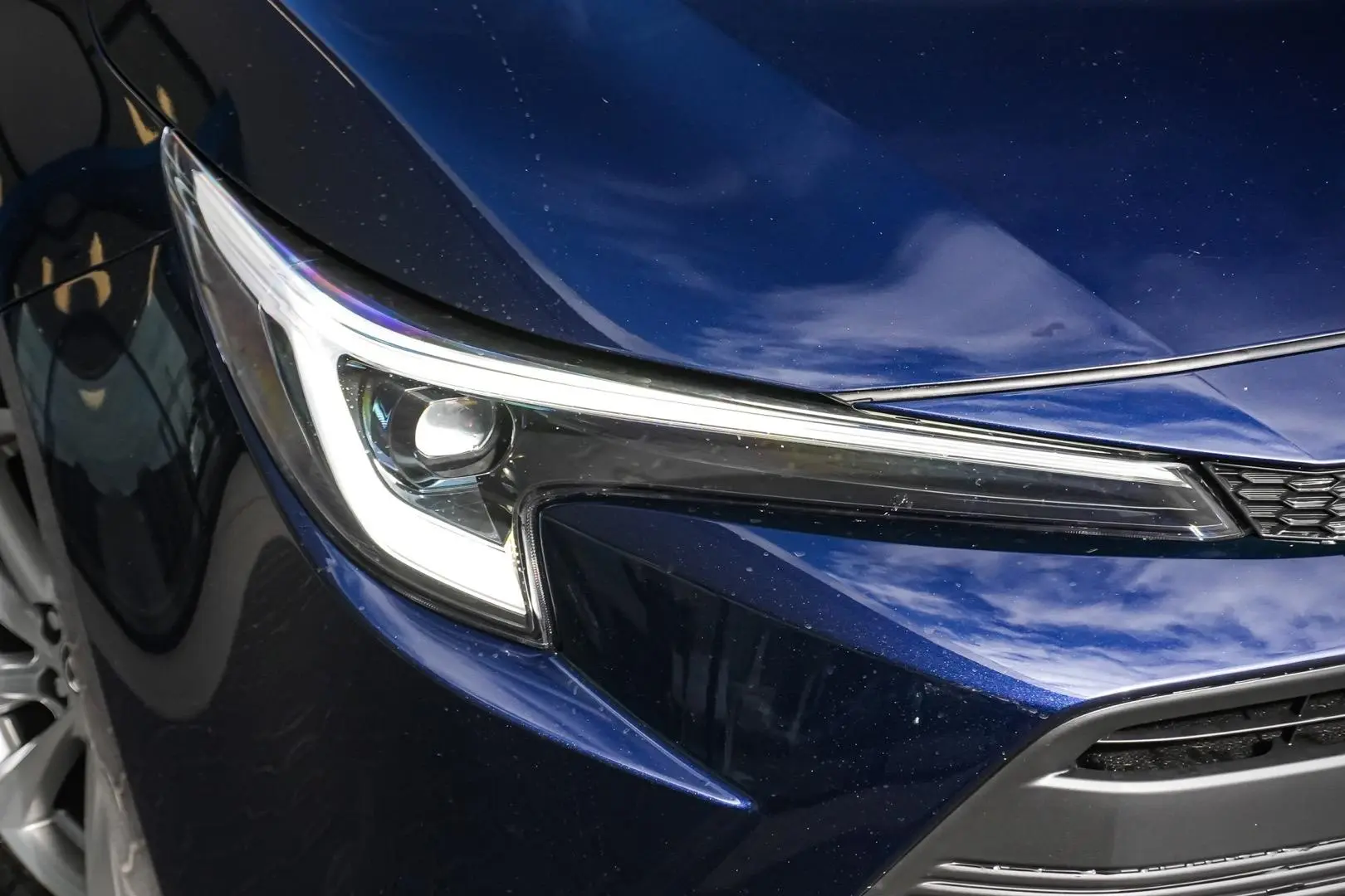 2025 Toyota Corolla Gallery Image 7