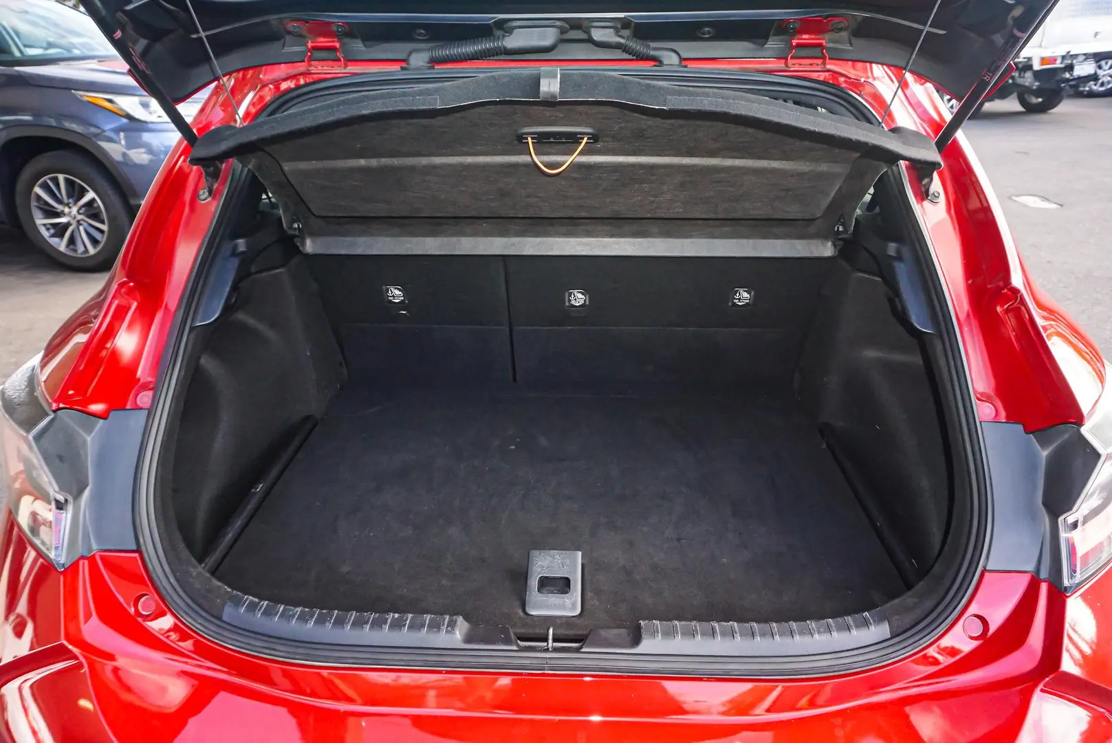 2019 Toyota Corolla Gallery Image 11