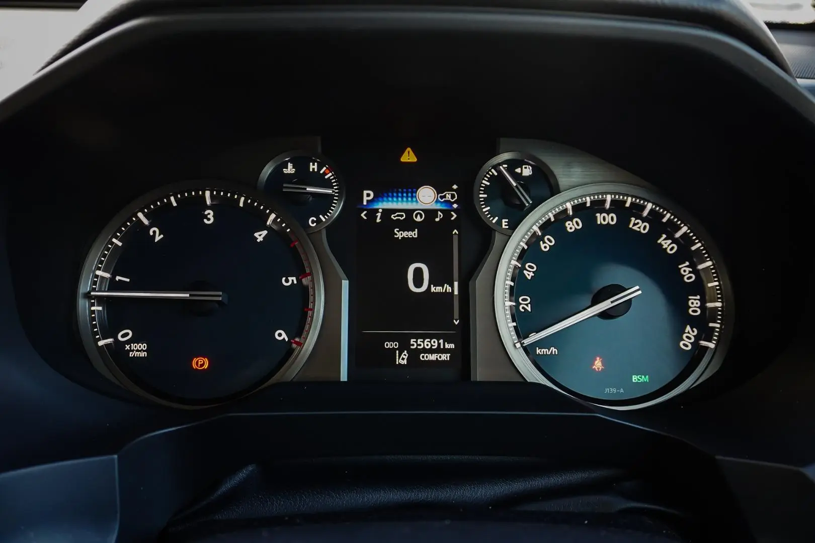2021 Toyota Landcruiser Prado Gallery Image 19