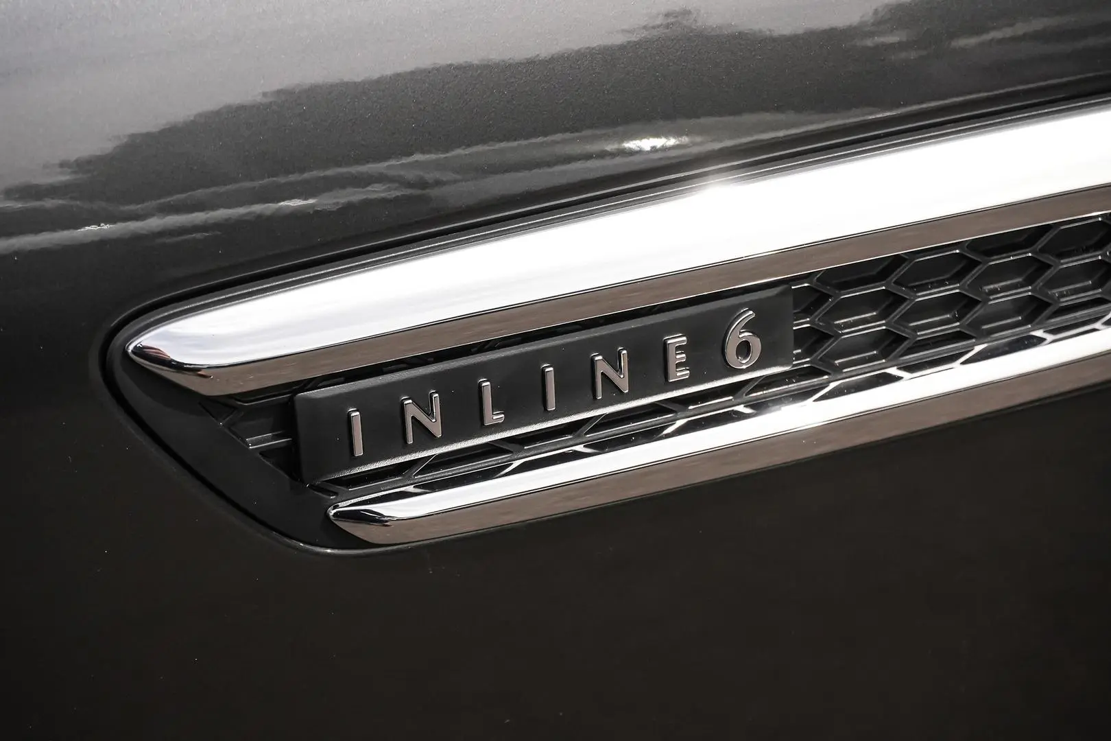 2025 Mazda CX-60 Gallery Image 8