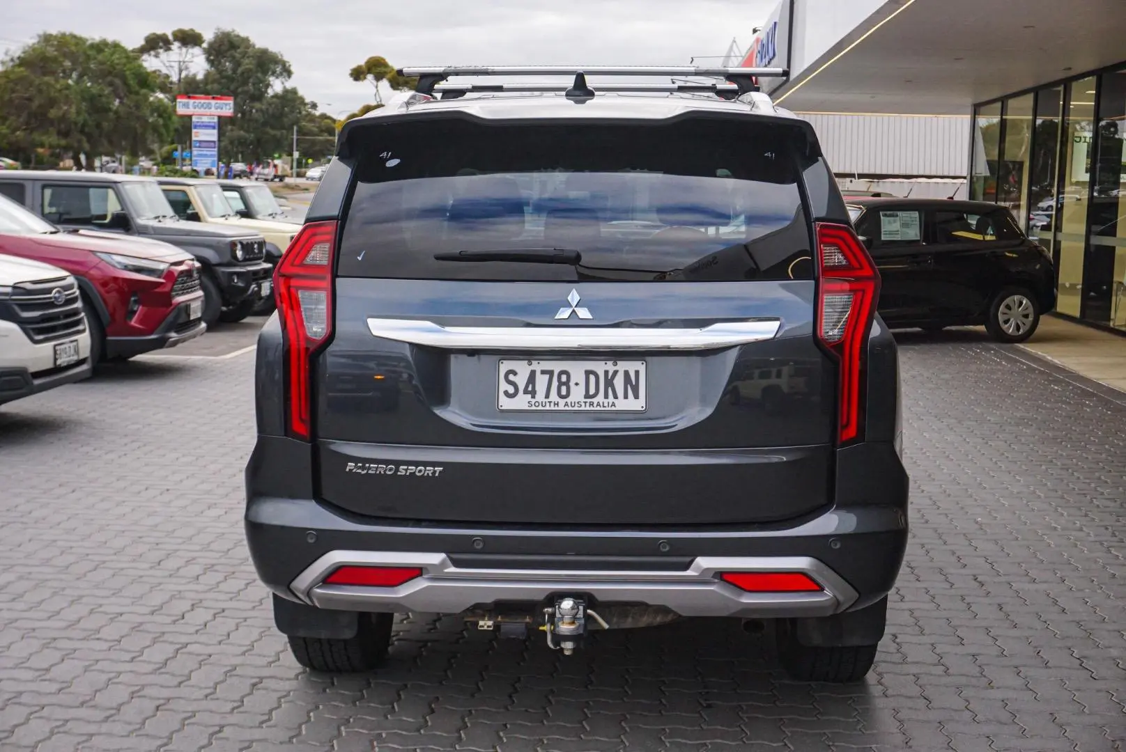 2024 Mitsubishi Pajero Sport Gallery Image 6