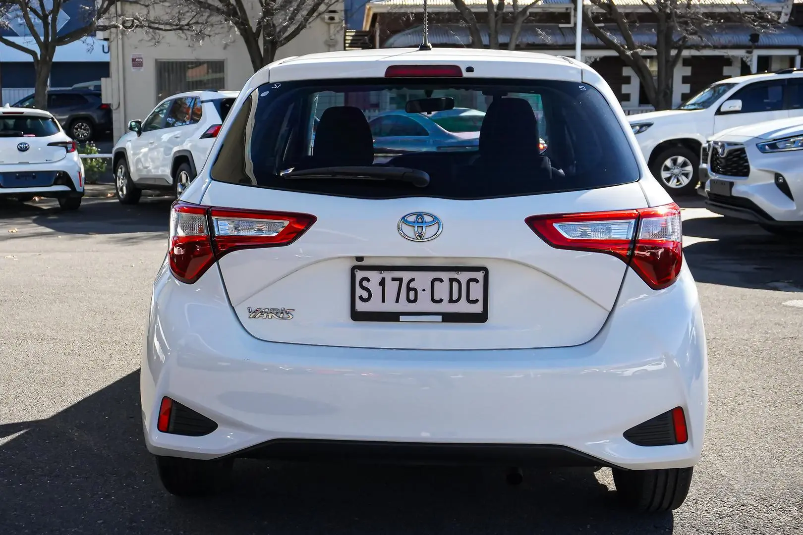 2019 Toyota Yaris Gallery Image 6