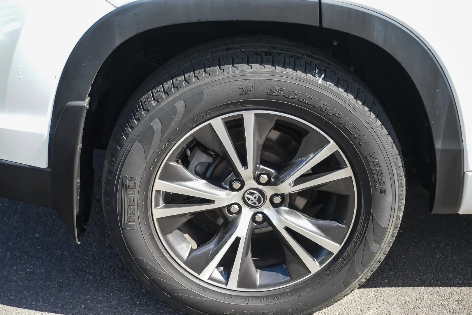 2018 Toyota Kluger Gallery Image 14