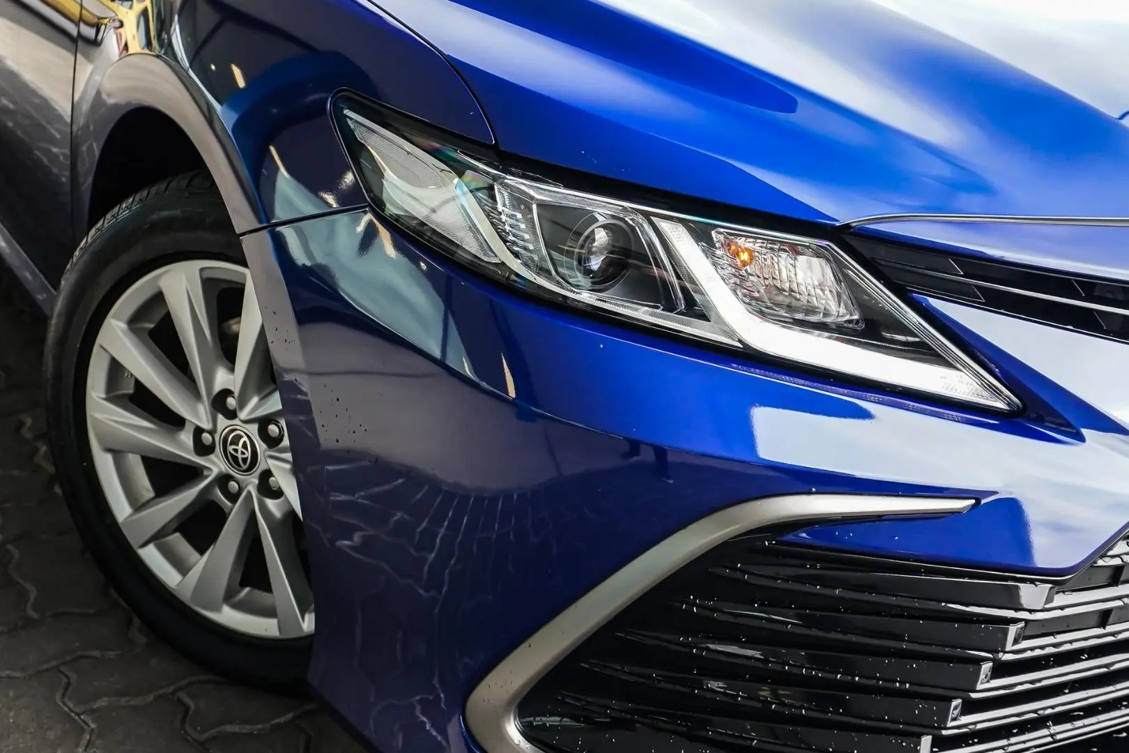 2023 Toyota Camry Gallery Image 11