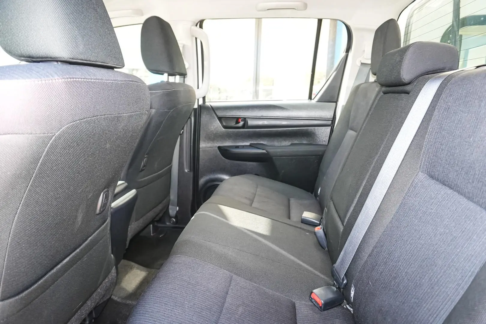 2019 Toyota Hilux Gallery Image 14