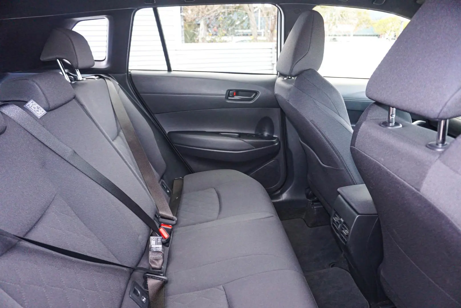 2023 Toyota Corolla Cross Gallery Image 9