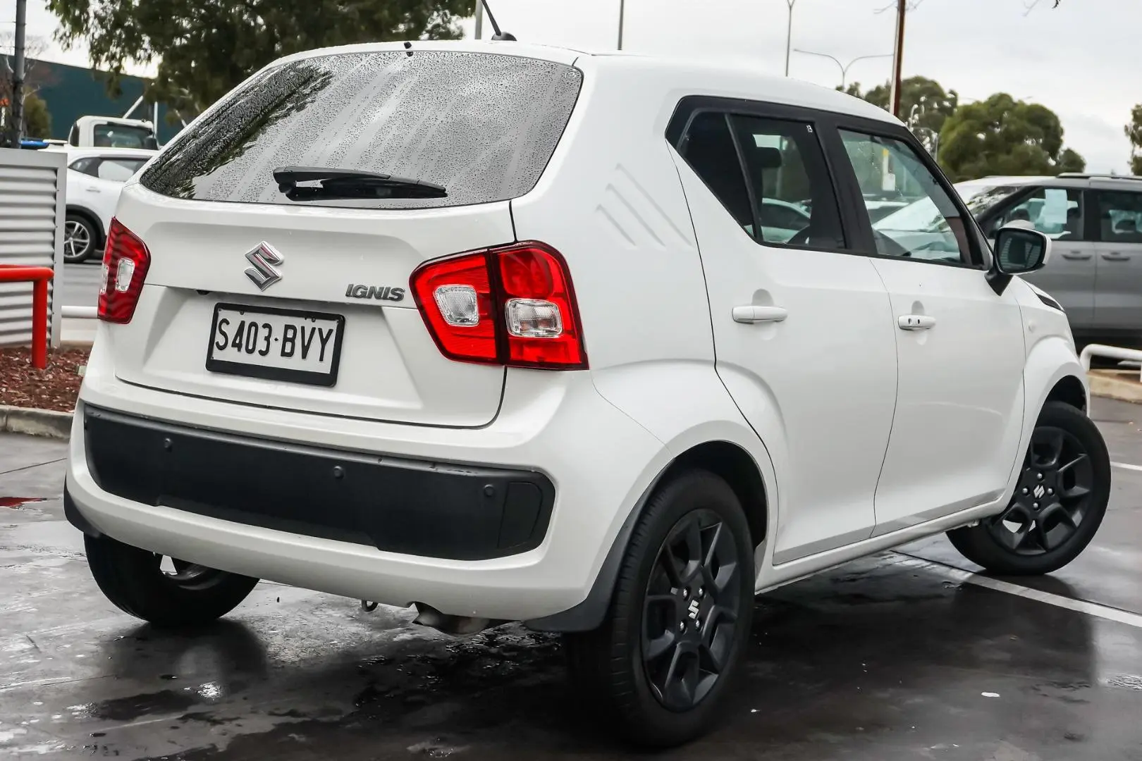 2017 Suzuki Ignis Gallery Image 3