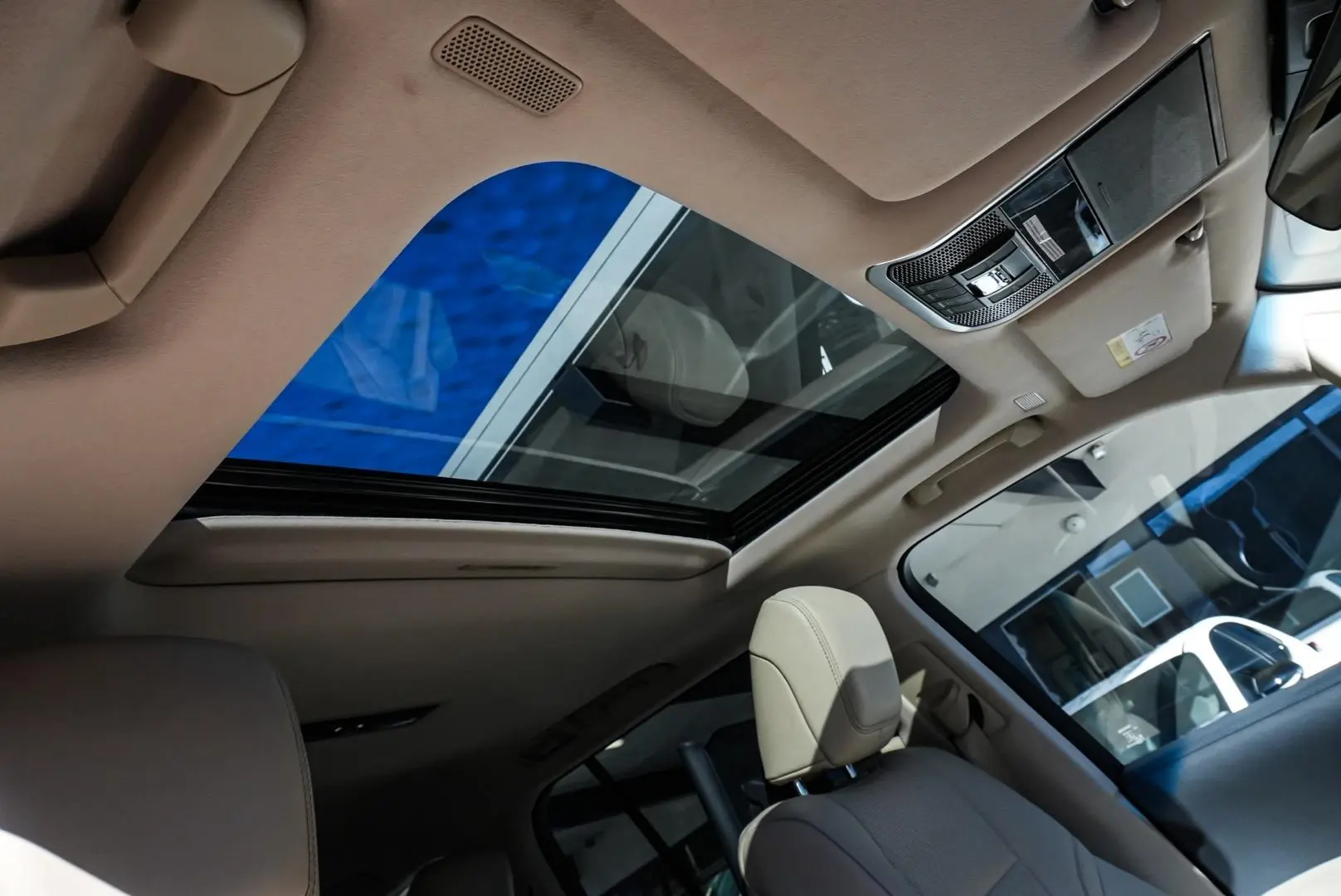 2022 Toyota Landcruiser Gallery Image 23