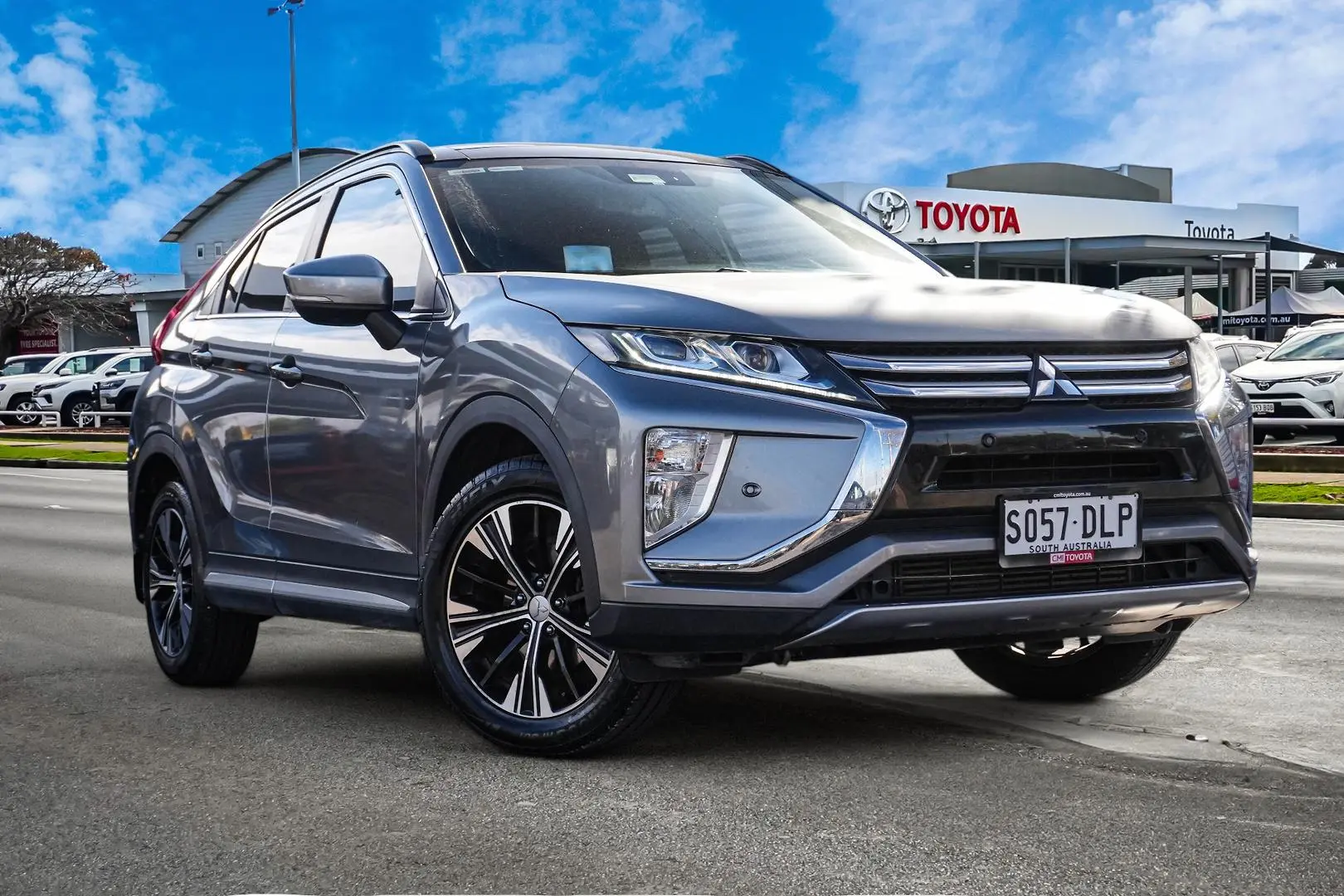 2019 Mitsubishi Eclipse Cross Image