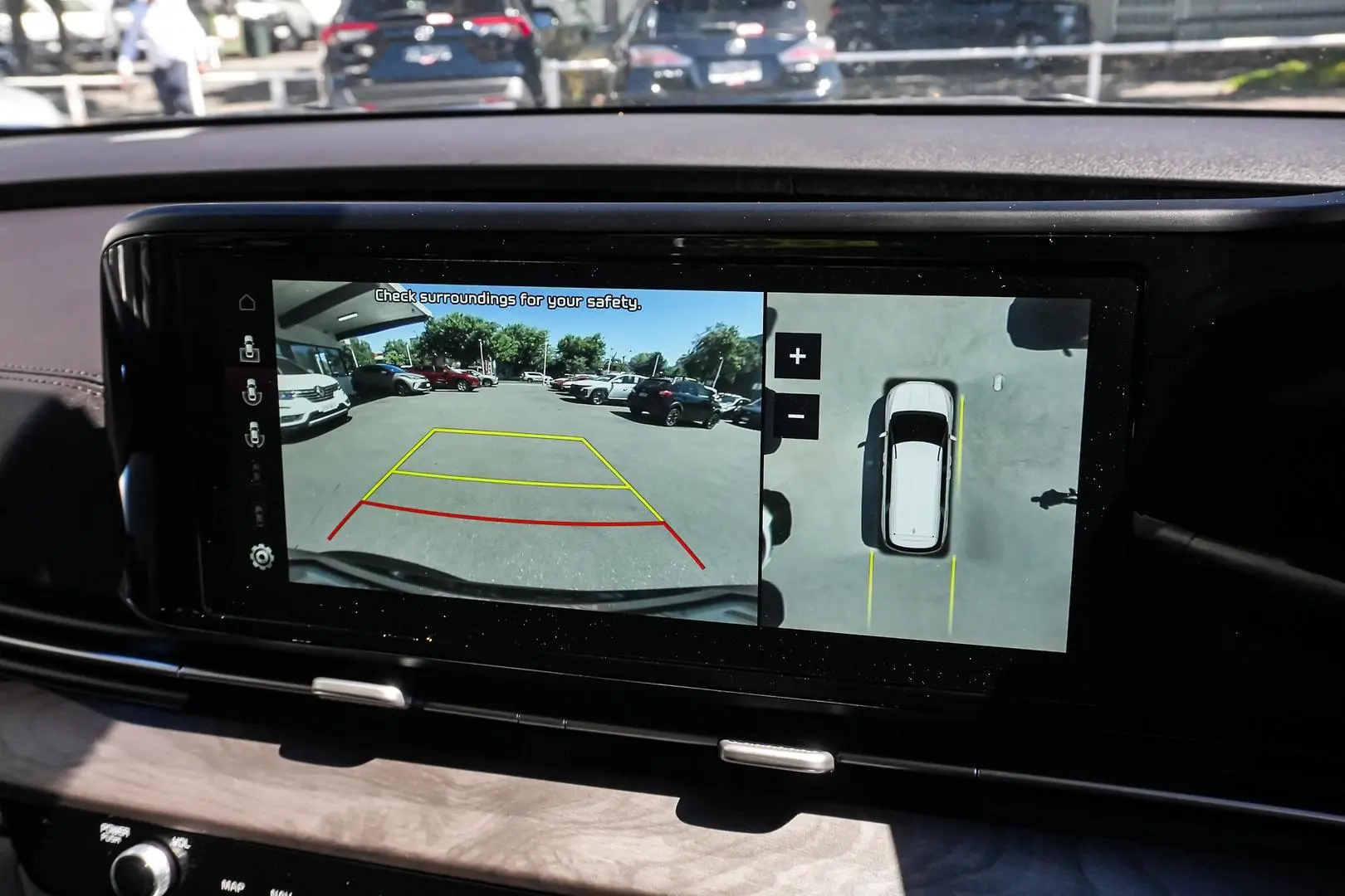 2022 Kia Carnival Gallery Image 22