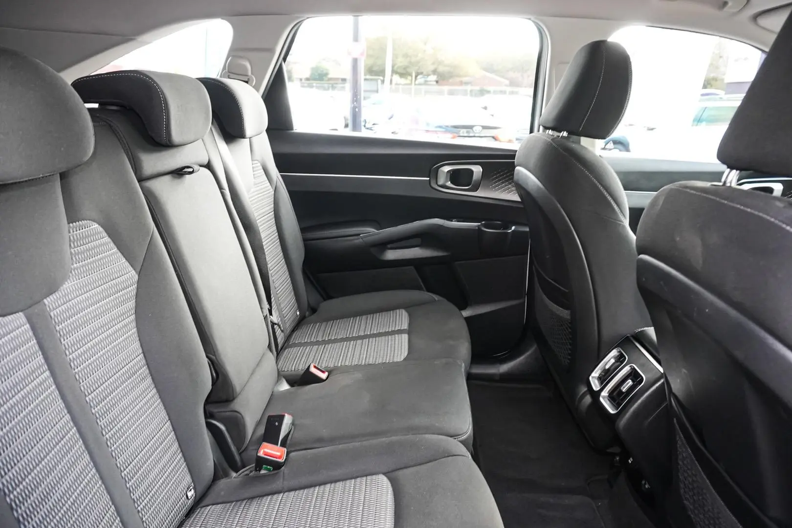 2022 Kia Sorento Gallery Image 9