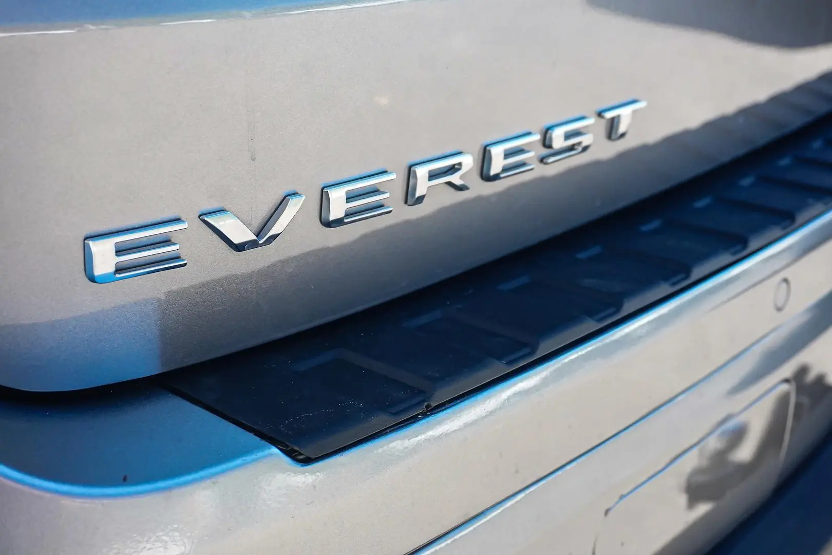 2024 Ford Everest Gallery Image 16