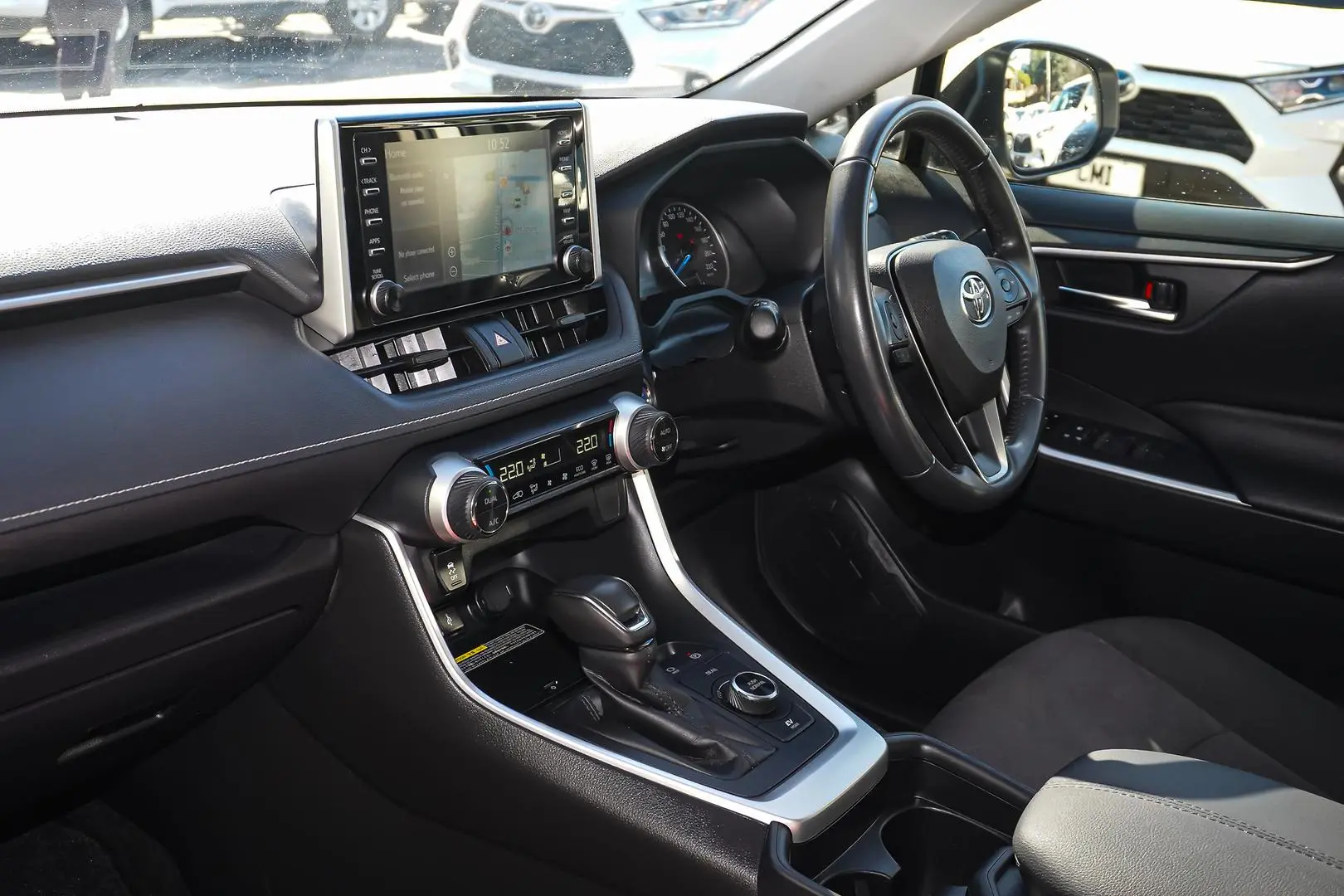 2021 Toyota RAV4 Gallery Image 11