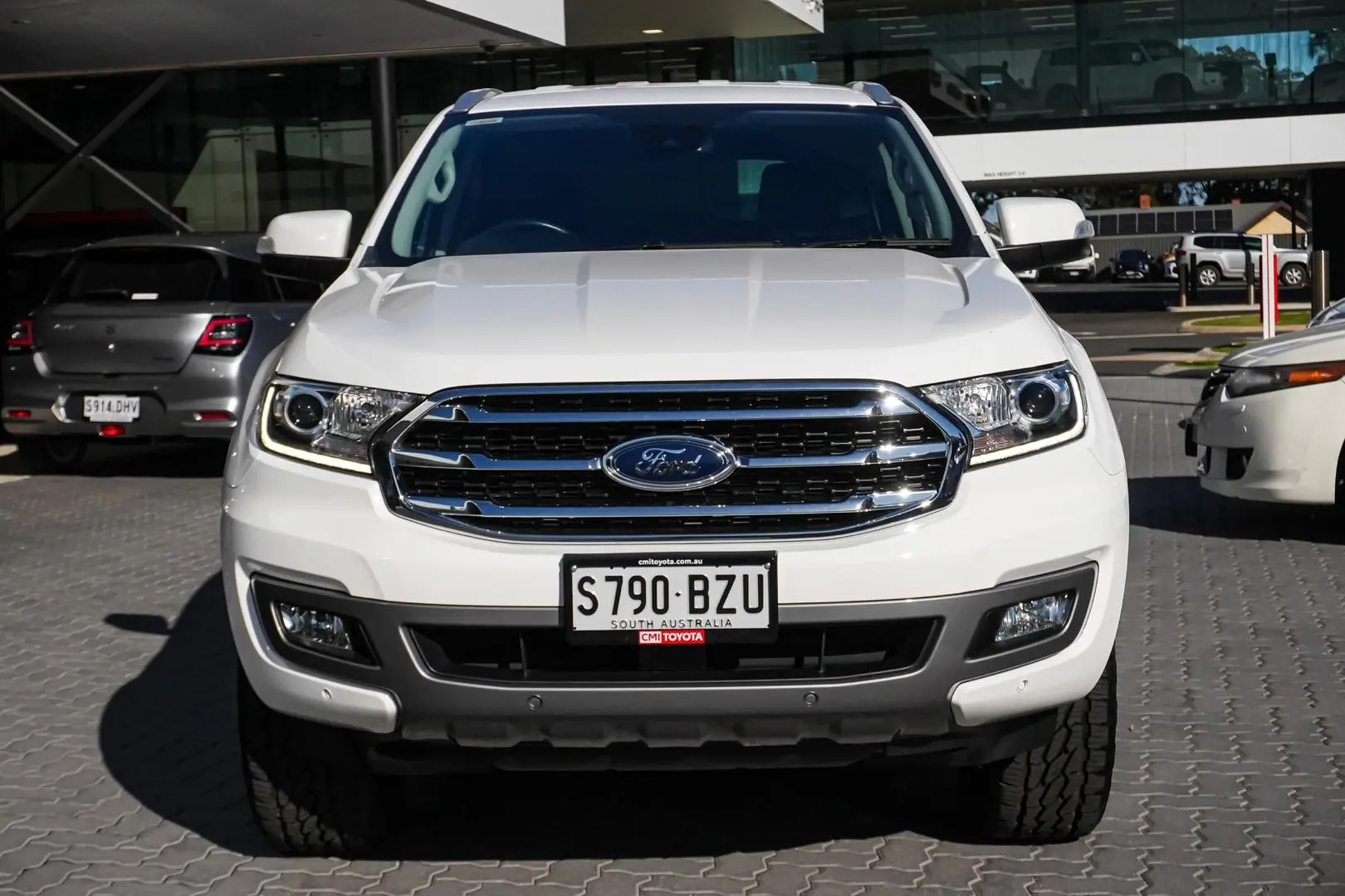 2019 Ford Everest Gallery Image 5