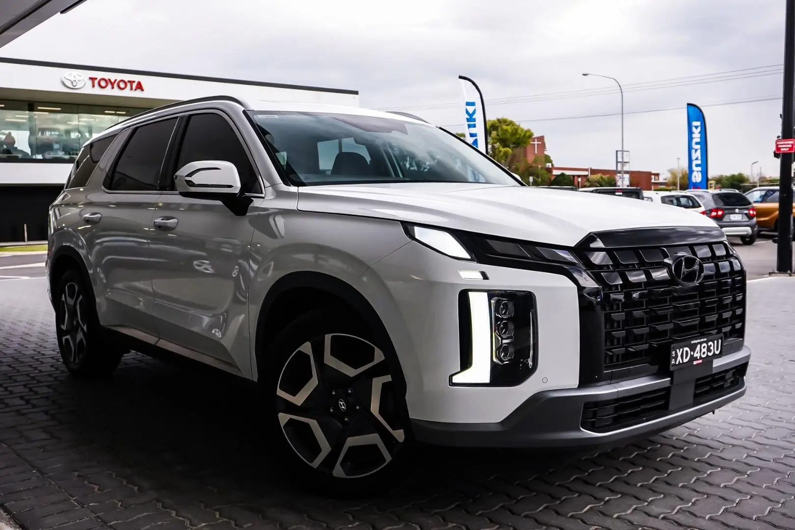 2024 Hyundai Palisade Gallery Image 2