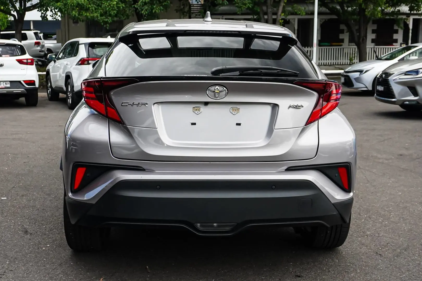 2023 Toyota C-HR Gallery Image 6